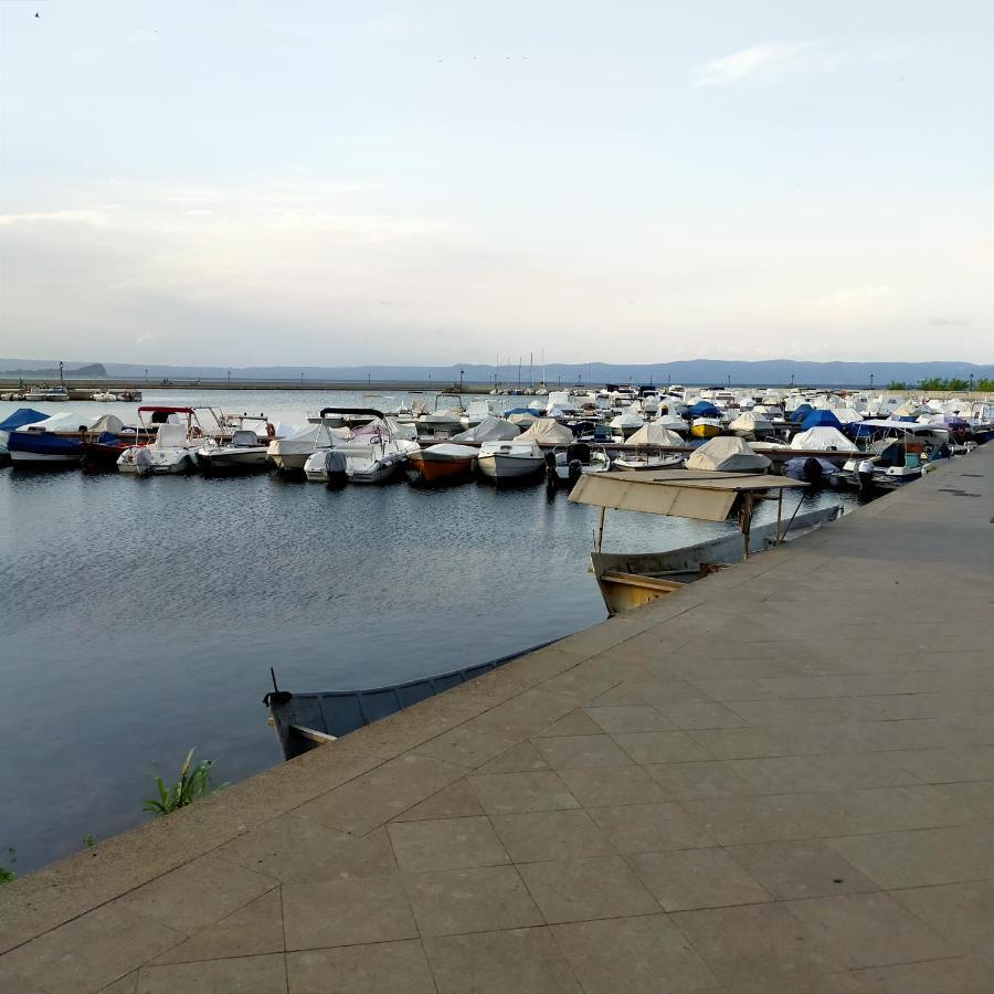 Appartamento A Marta Nel Lago Di Bolsena Exterior photo